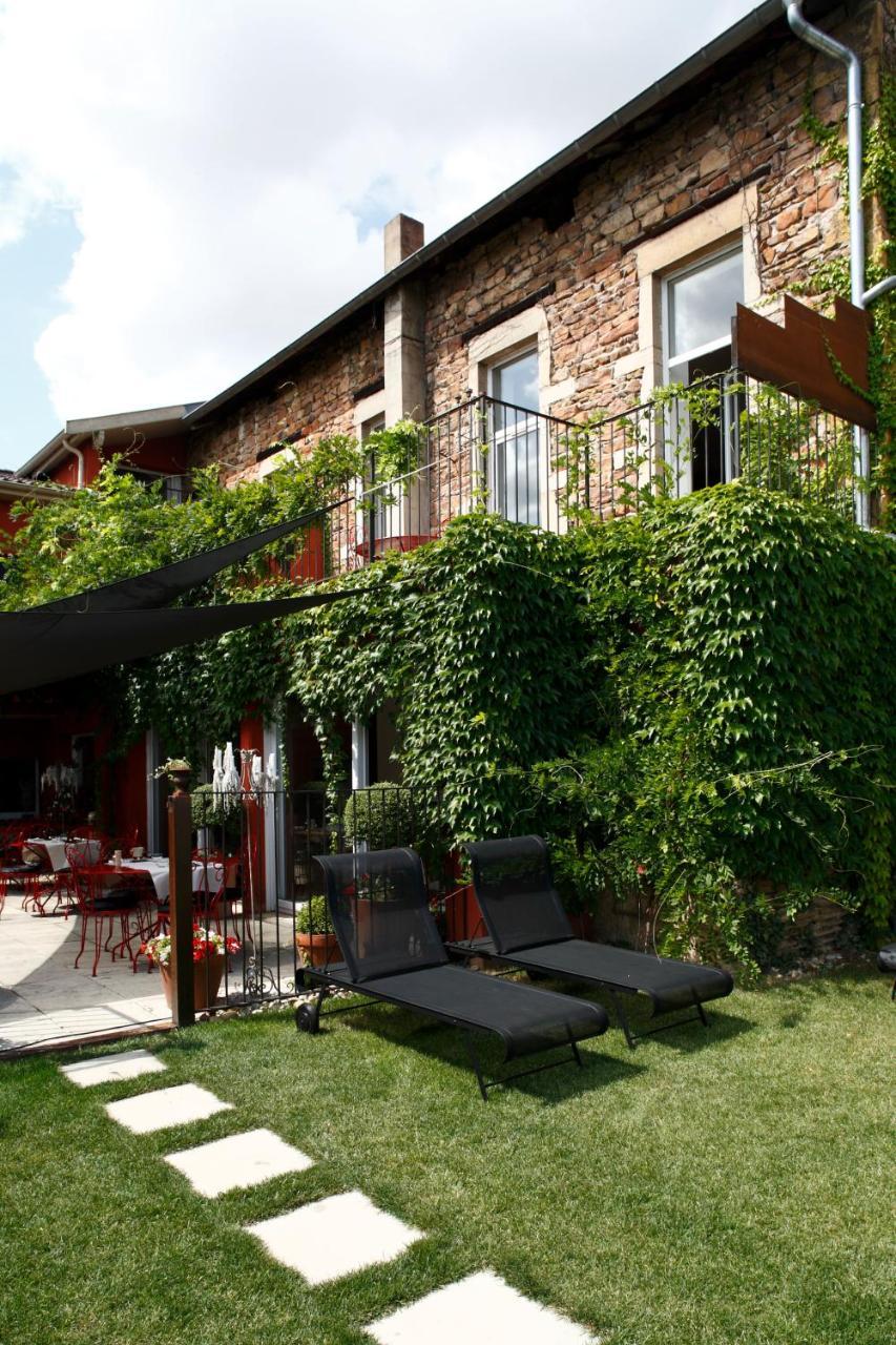Auberge Du Paradis Saint-Amour-Bellevue Exterior foto