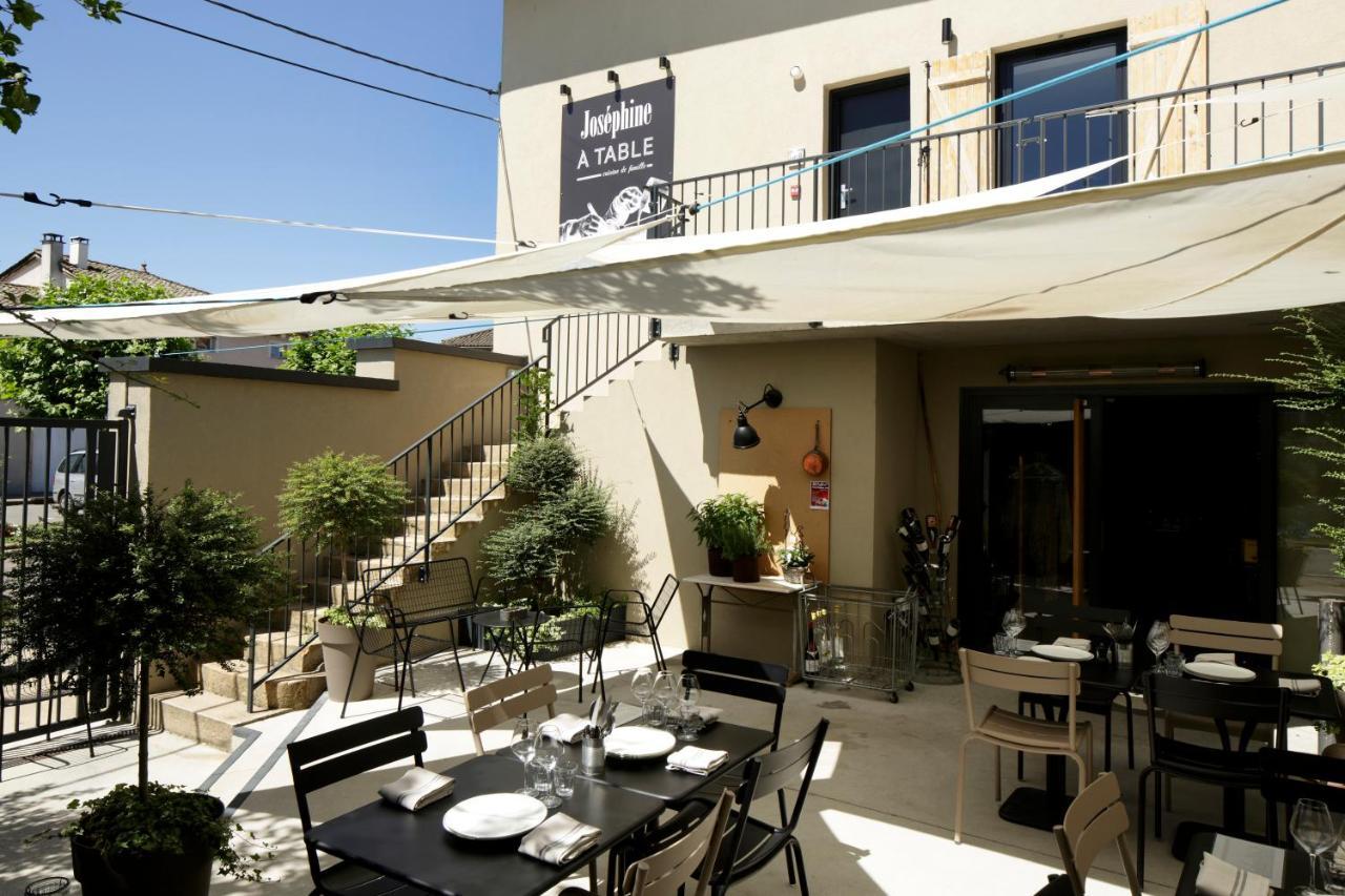 Auberge Du Paradis Saint-Amour-Bellevue Exterior foto